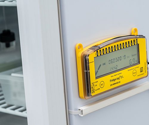 Thiết bị theo dõi nhiệt độ tự động Fridge-tag 2L 2 Ft2L1